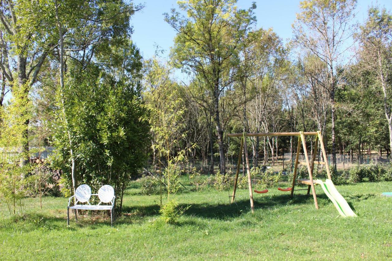 Gite Du Puy De L'Etang Laruscade Kültér fotó